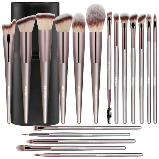 18-piece makeup brush set in rose gold color with black case for foundation, concealer, powder, blush, eye shadow and more.